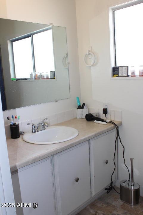 9501 E Broadway Road Property Photo 10