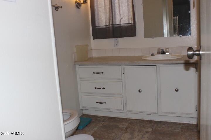 9501 E Broadway Road Property Photo 14