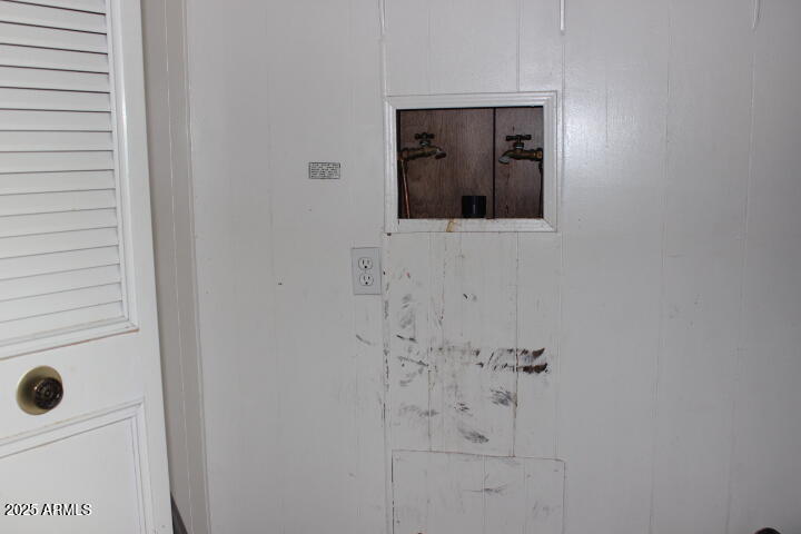 9501 E Broadway Road Property Photo 15