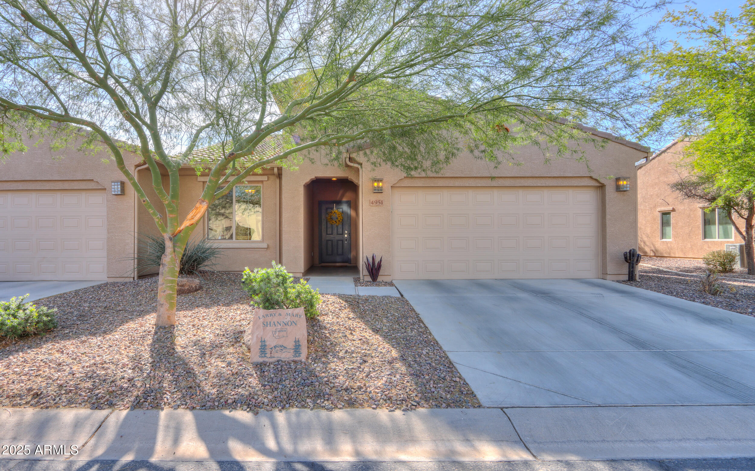 4951 W Gulch Drive Property Photo 1