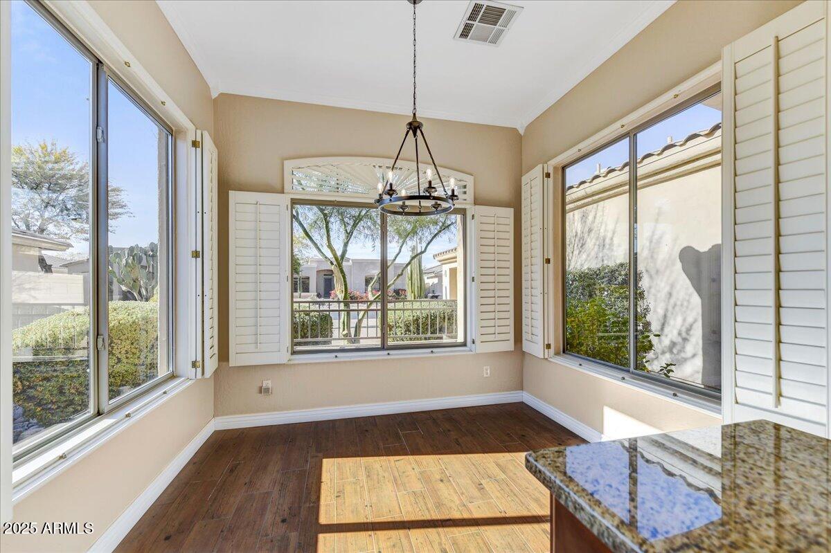 5040 E Robin Lane Property Photo 13