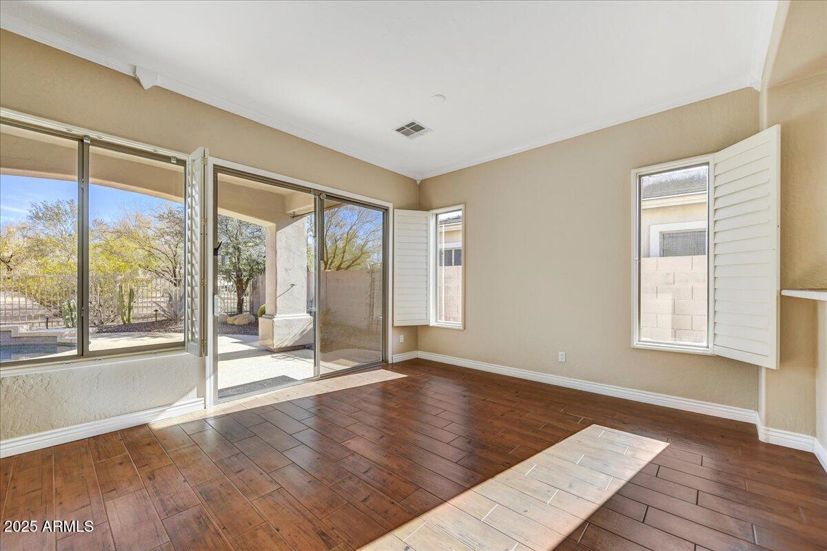 5040 E Robin Lane Property Photo 15