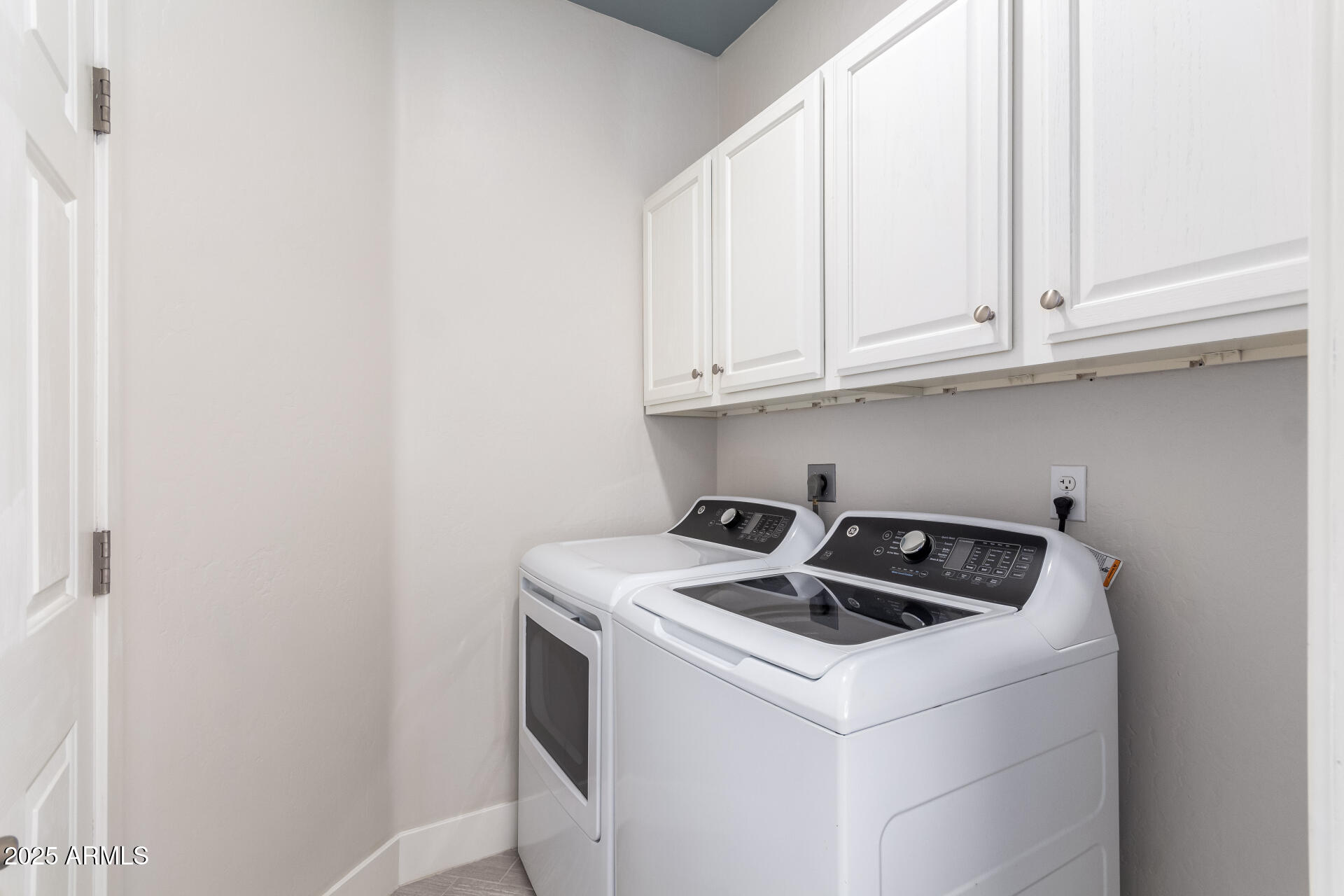 4202 E Broadway Road Property Photo 27