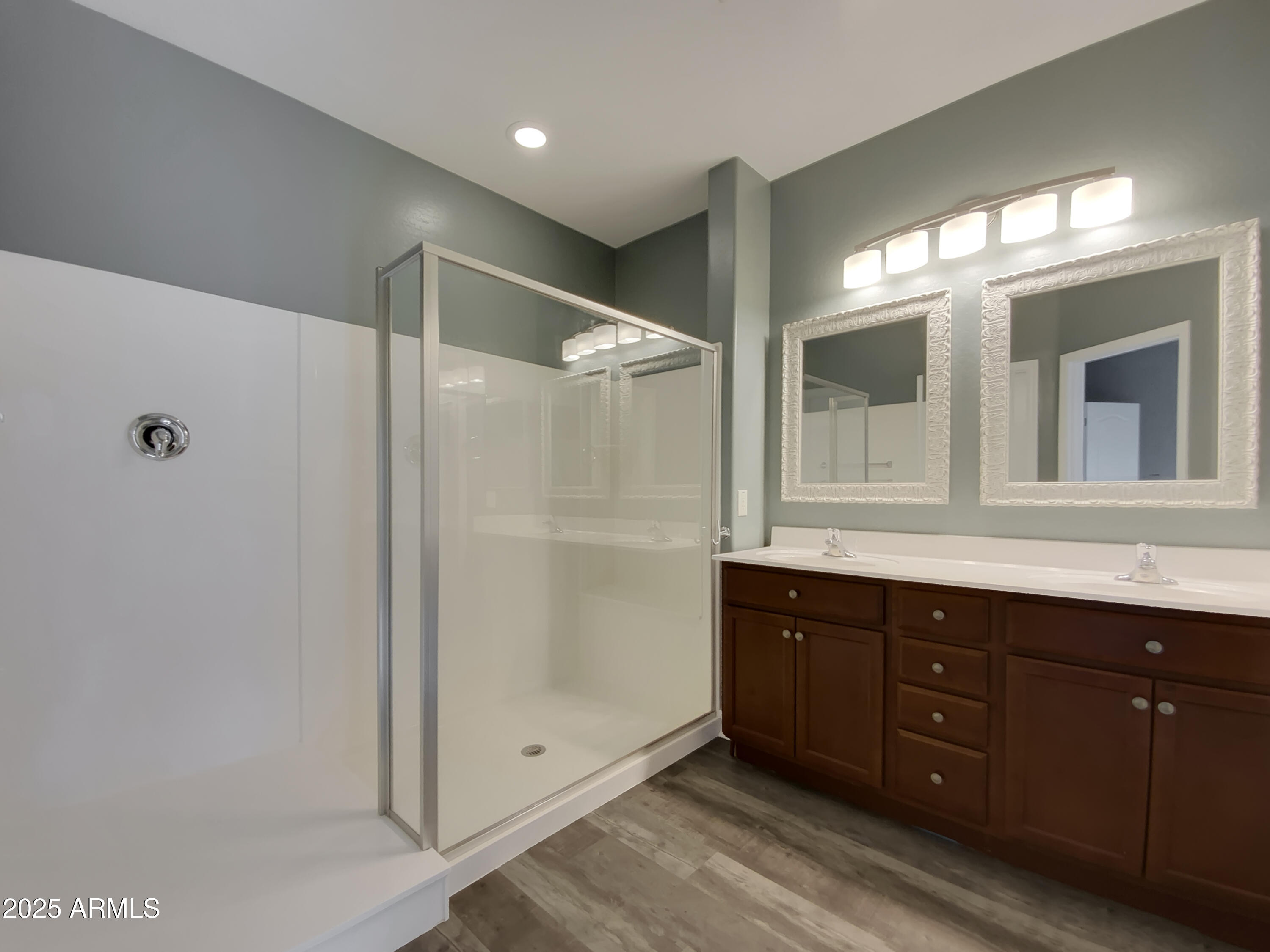 2297 E Mews Road Property Photo 7