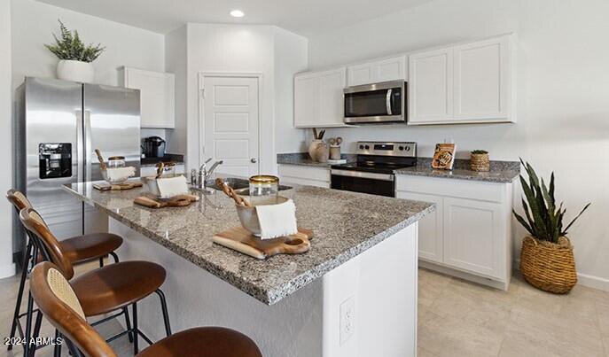 1350 W Kennedy Avenue Property Photo 1