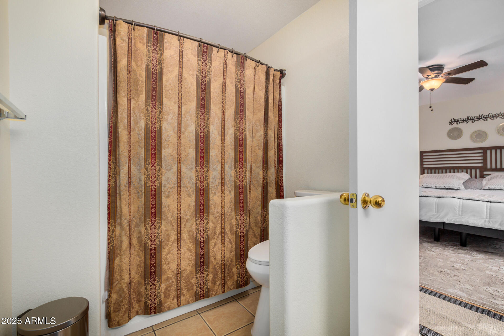 1165 W 4th Avenue Property Photo 15