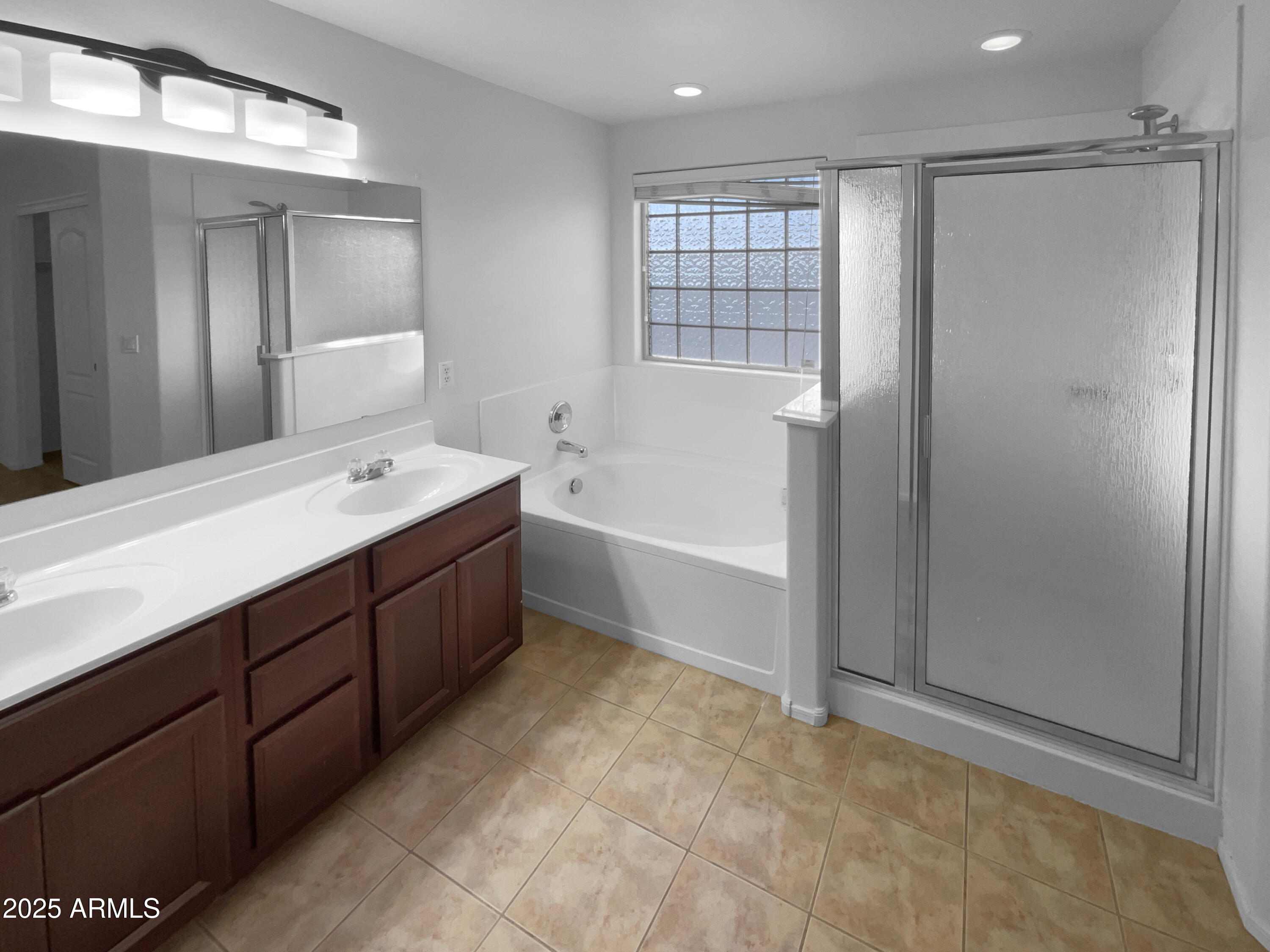 17699 W Tonto Street Property Photo 7