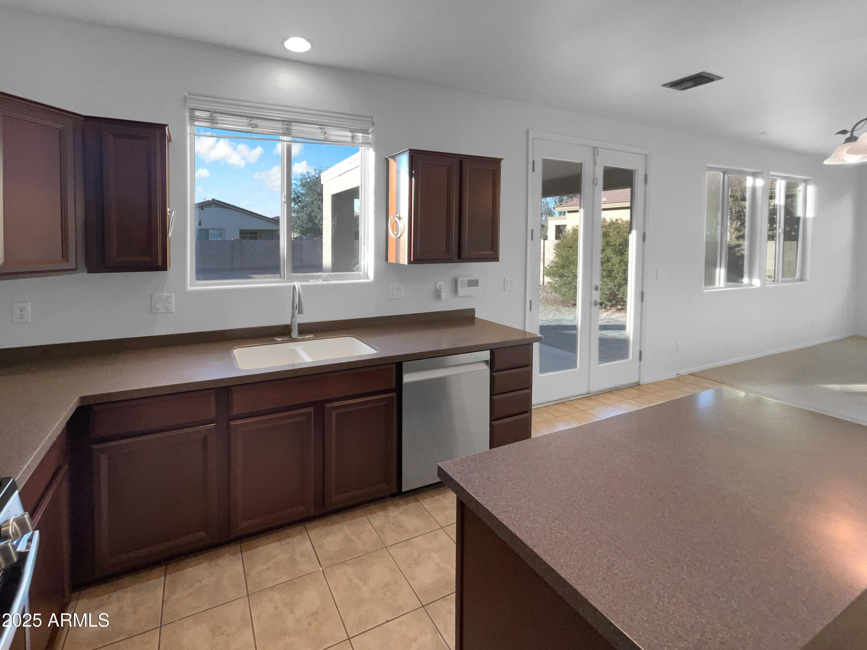 17699 W Tonto Street Property Photo 12