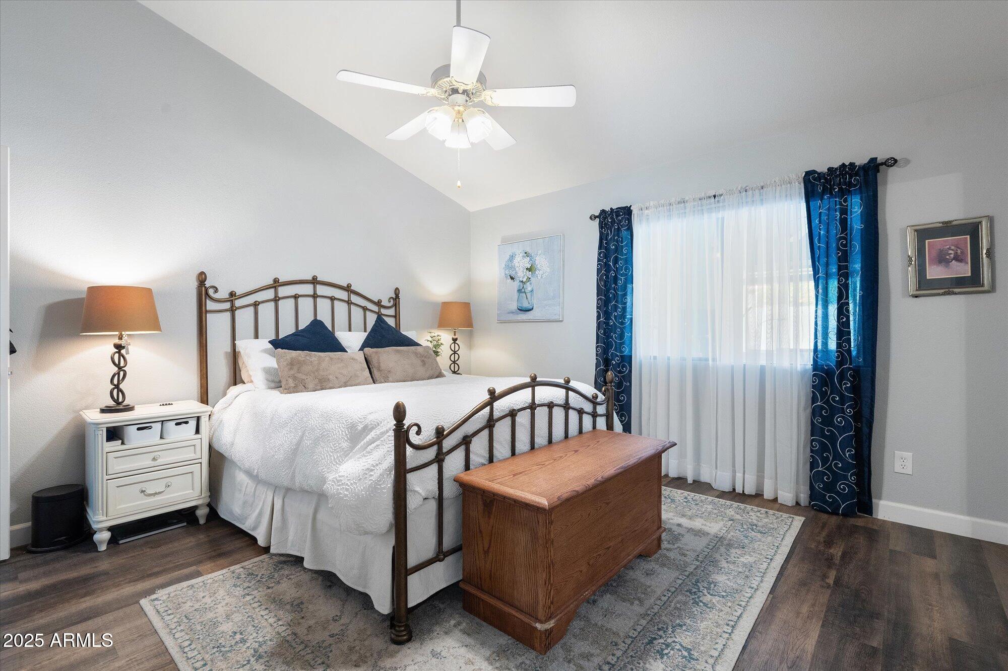 542 S Higley Road Property Photo 3