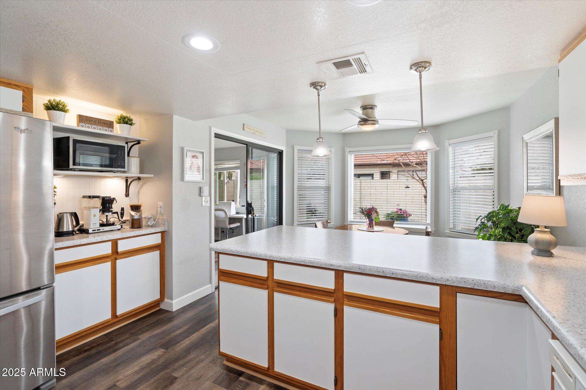 542 S Higley Road Property Photo 11