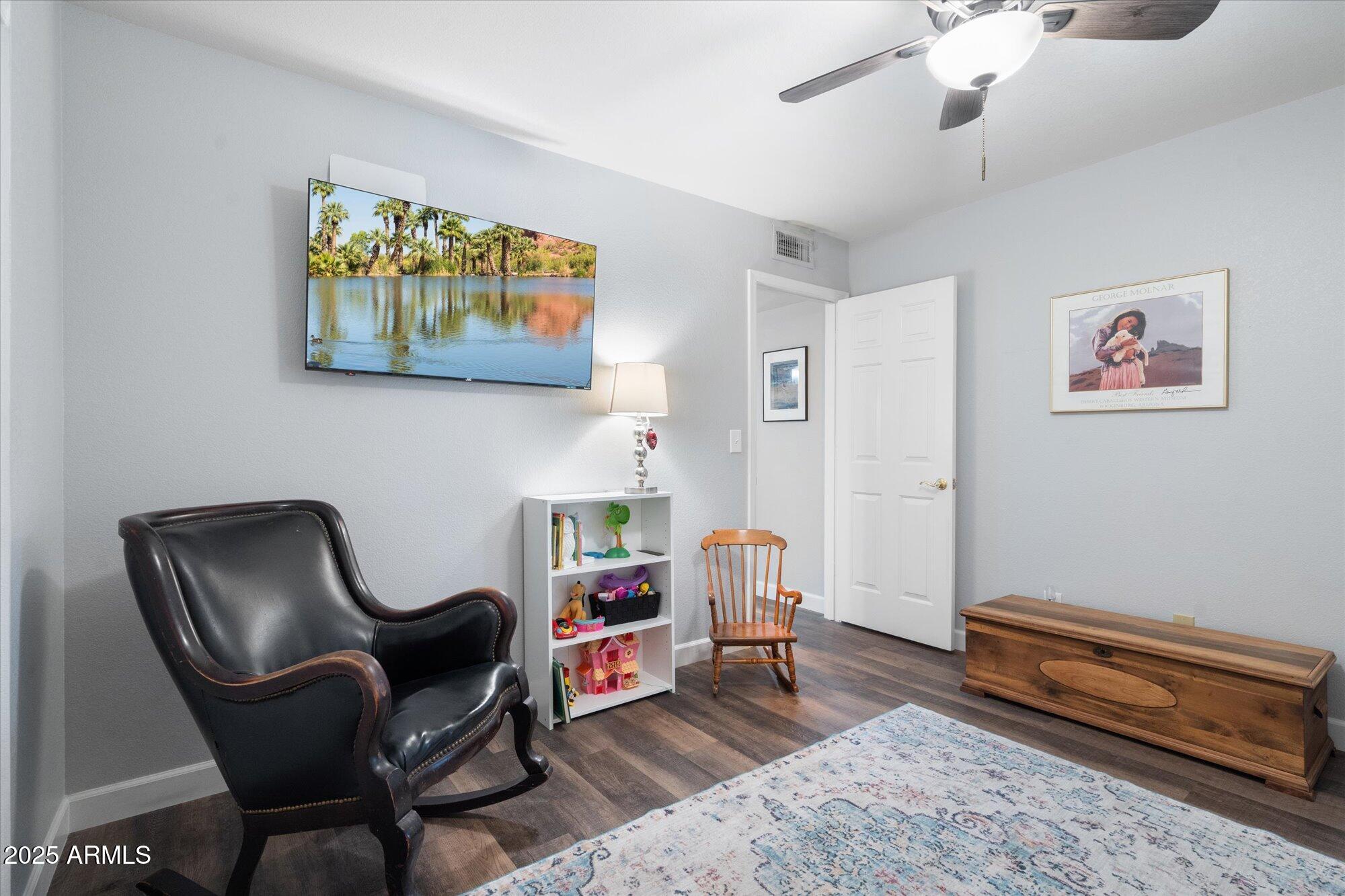 542 S Higley Road Property Photo 17