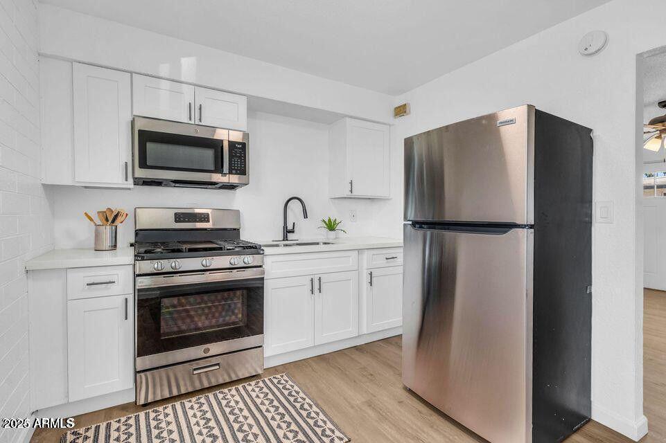 4832 E Willetta Street Property Photo 5
