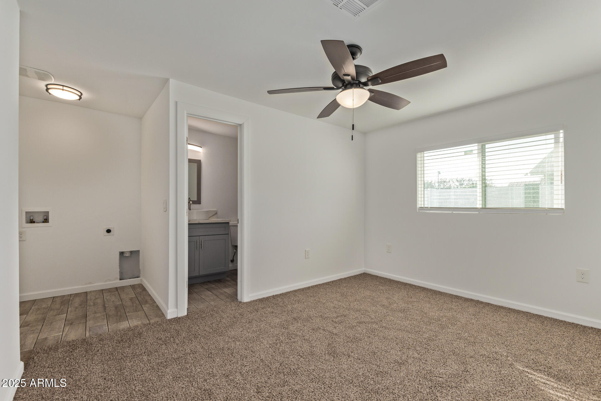 13805 N Luna Street Property Photo 7