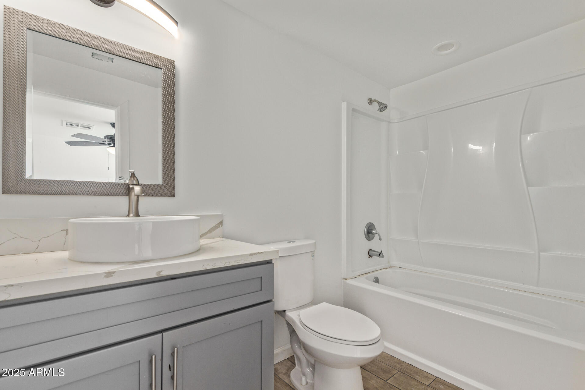 13805 N Luna Street Property Photo 12