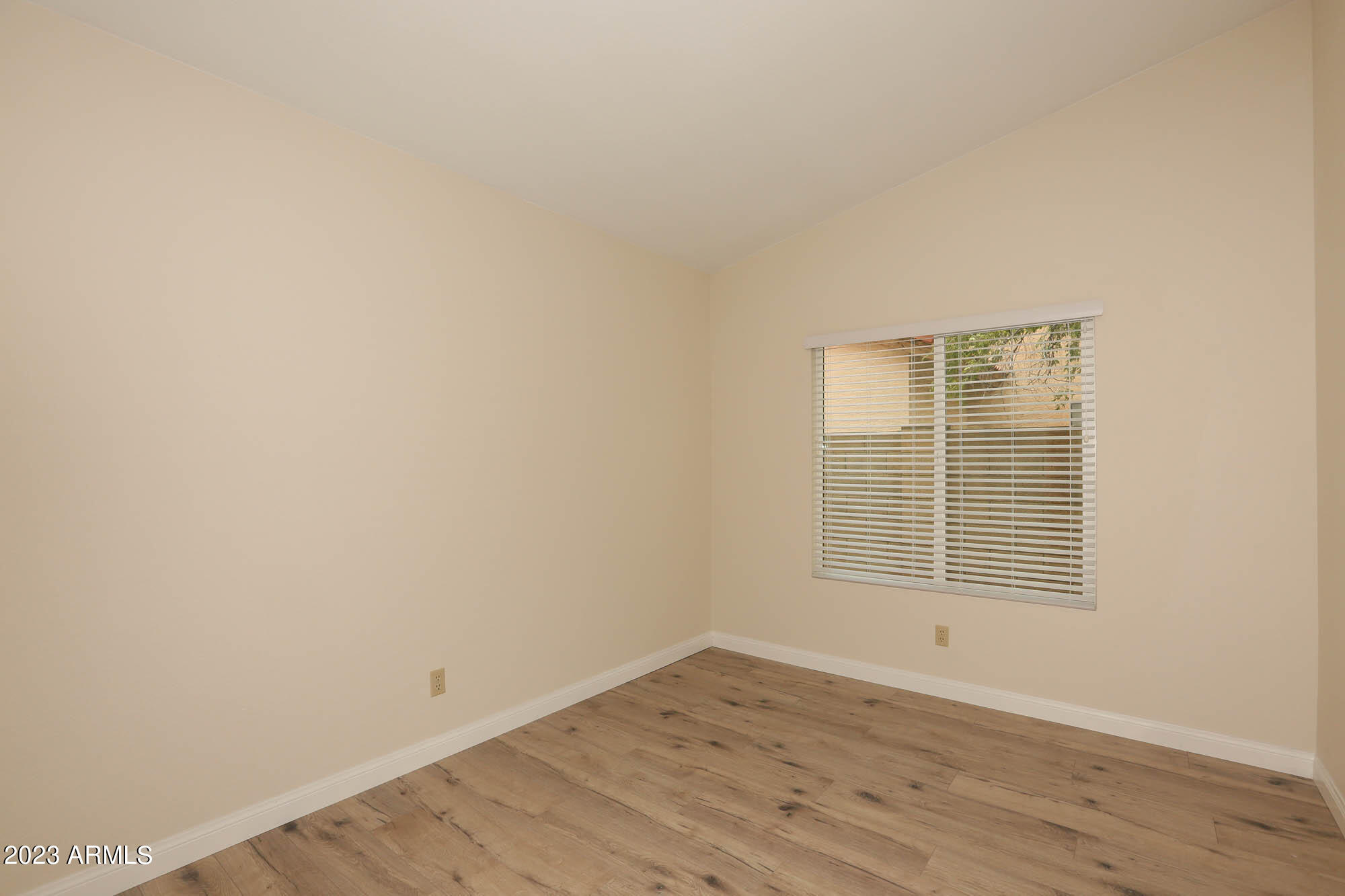 1915 E Citation Lane Property Photo 26