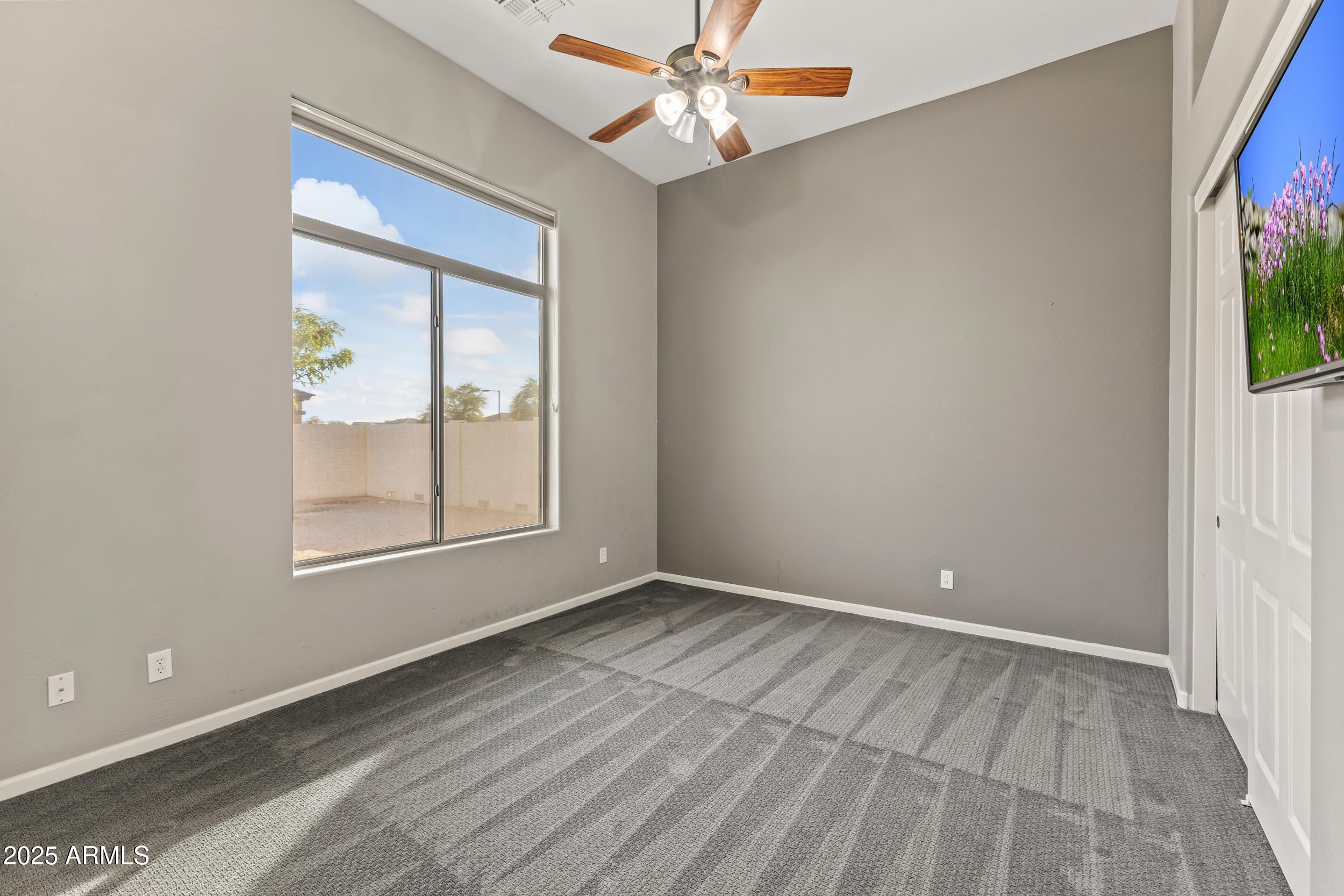 10417 N 180th Drive Property Photo 55