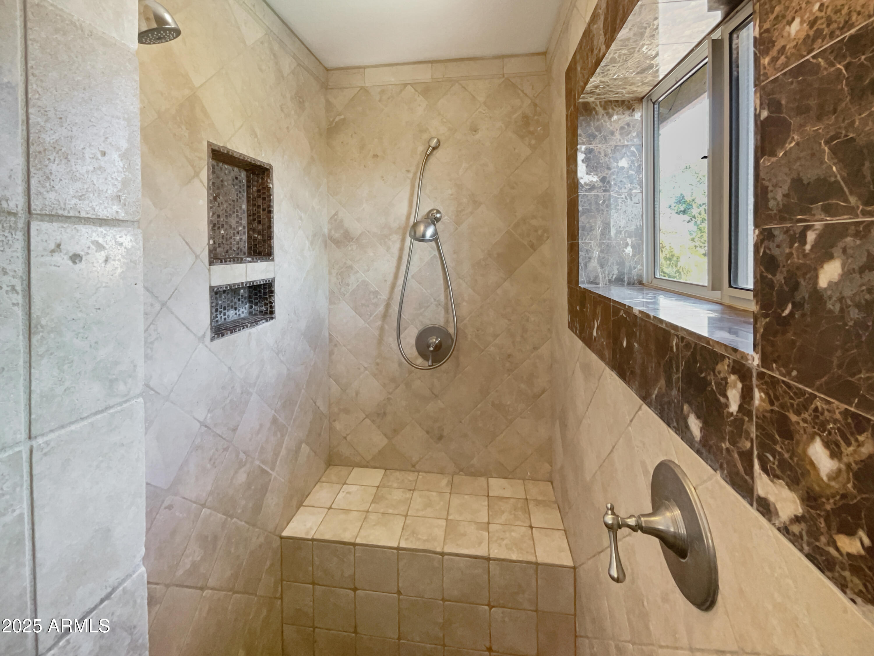 14645 S 25th Place Property Photo 29