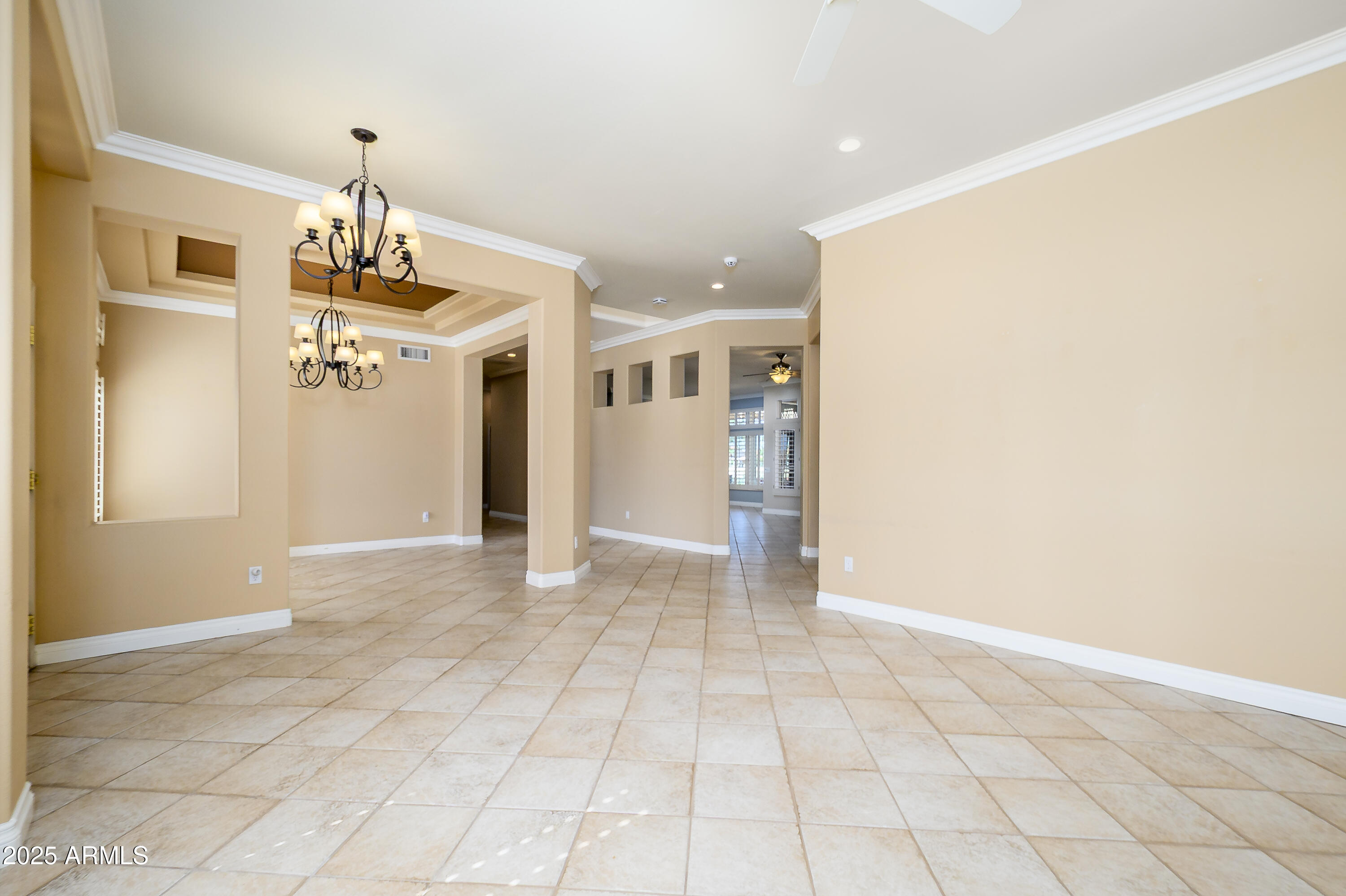 14432 W Robertson Drive Property Photo 5