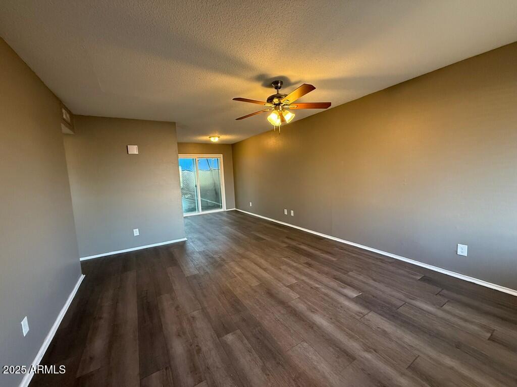 816 E Hazel Drive Property Photo 6