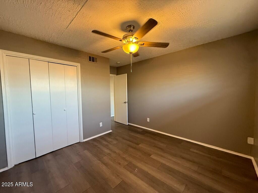 816 E Hazel Drive Property Photo 11