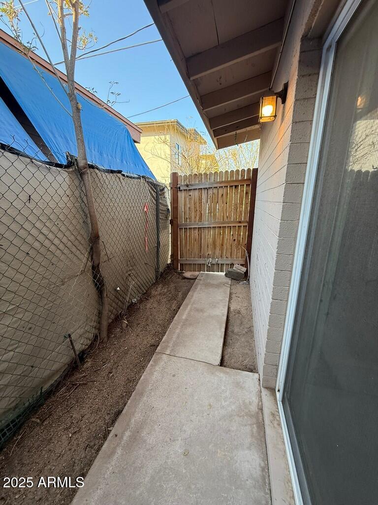 816 E Hazel Drive Property Photo 19