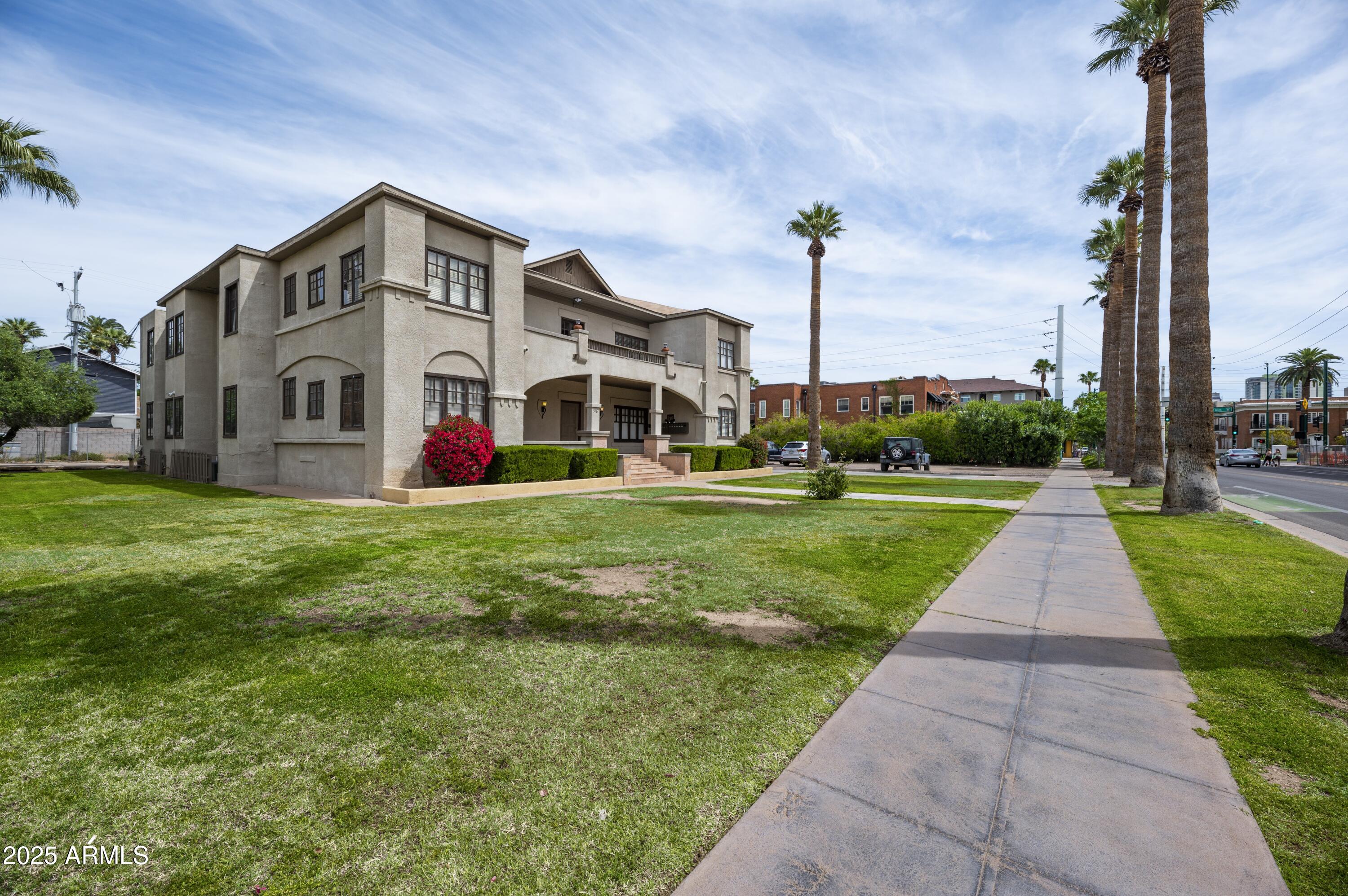 314 W Roosevelt Street Property Photo
