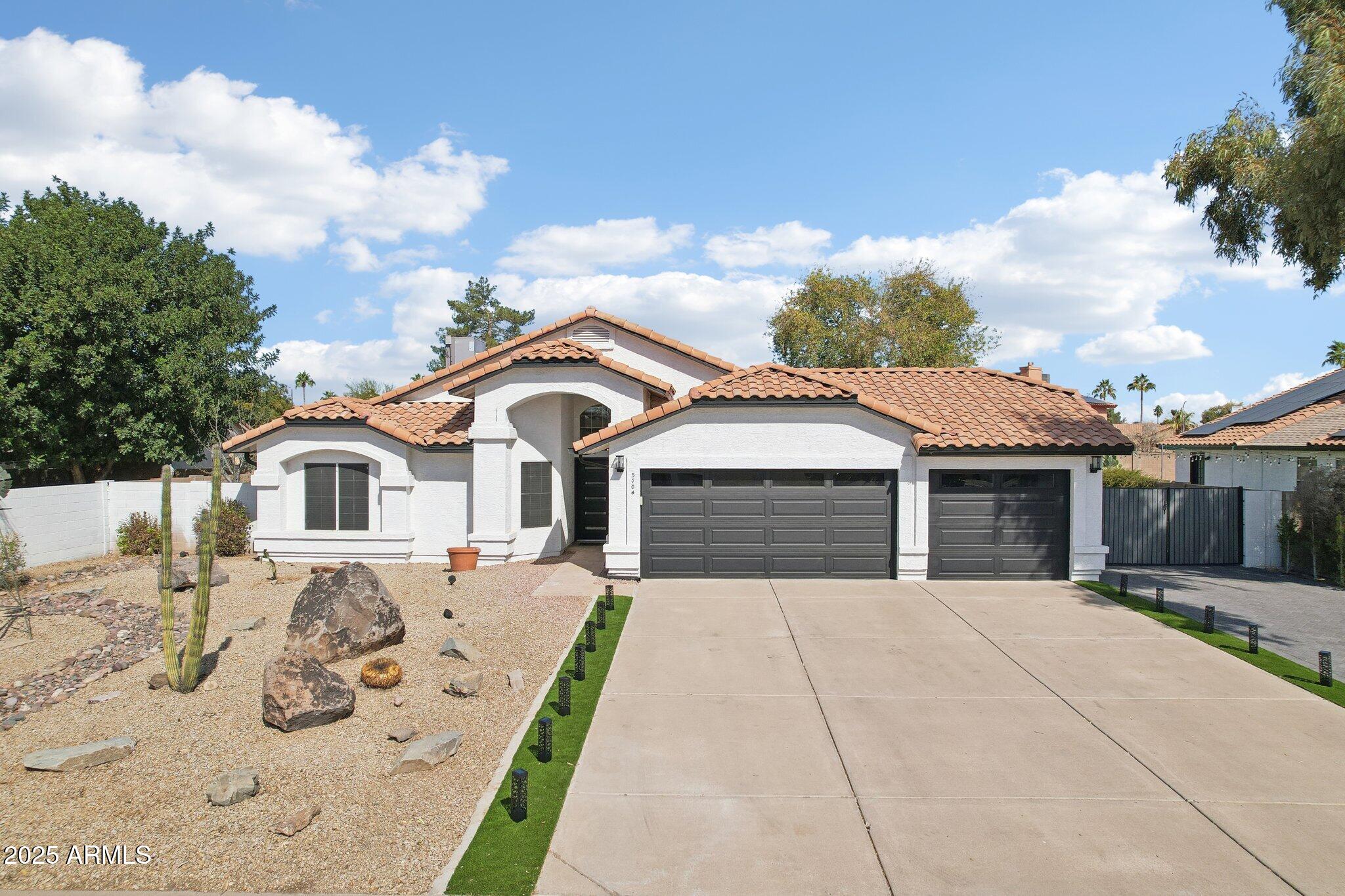 5704 E Estrid Avenue Property Photo 1