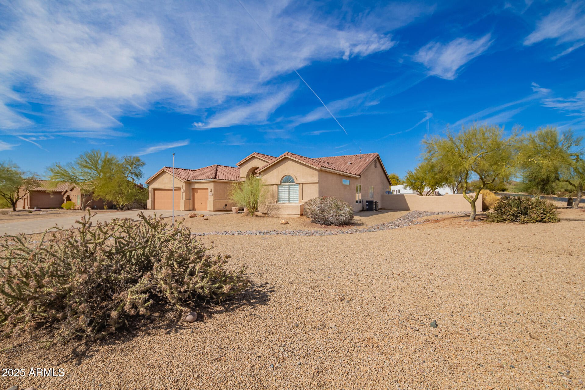 730 E Tanya Trail Property Photo 5