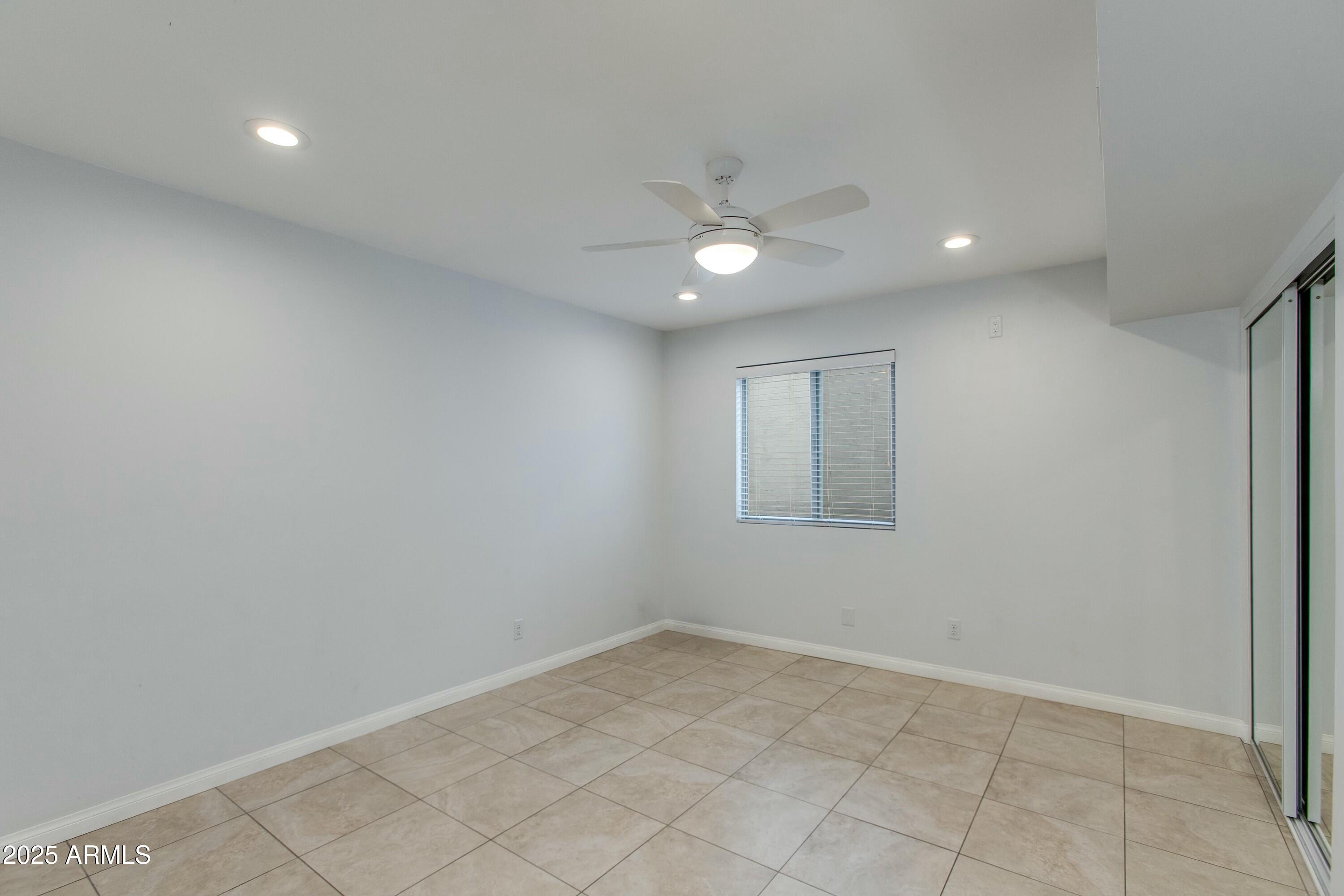 5333 N Las Casitas Place Property Photo 10