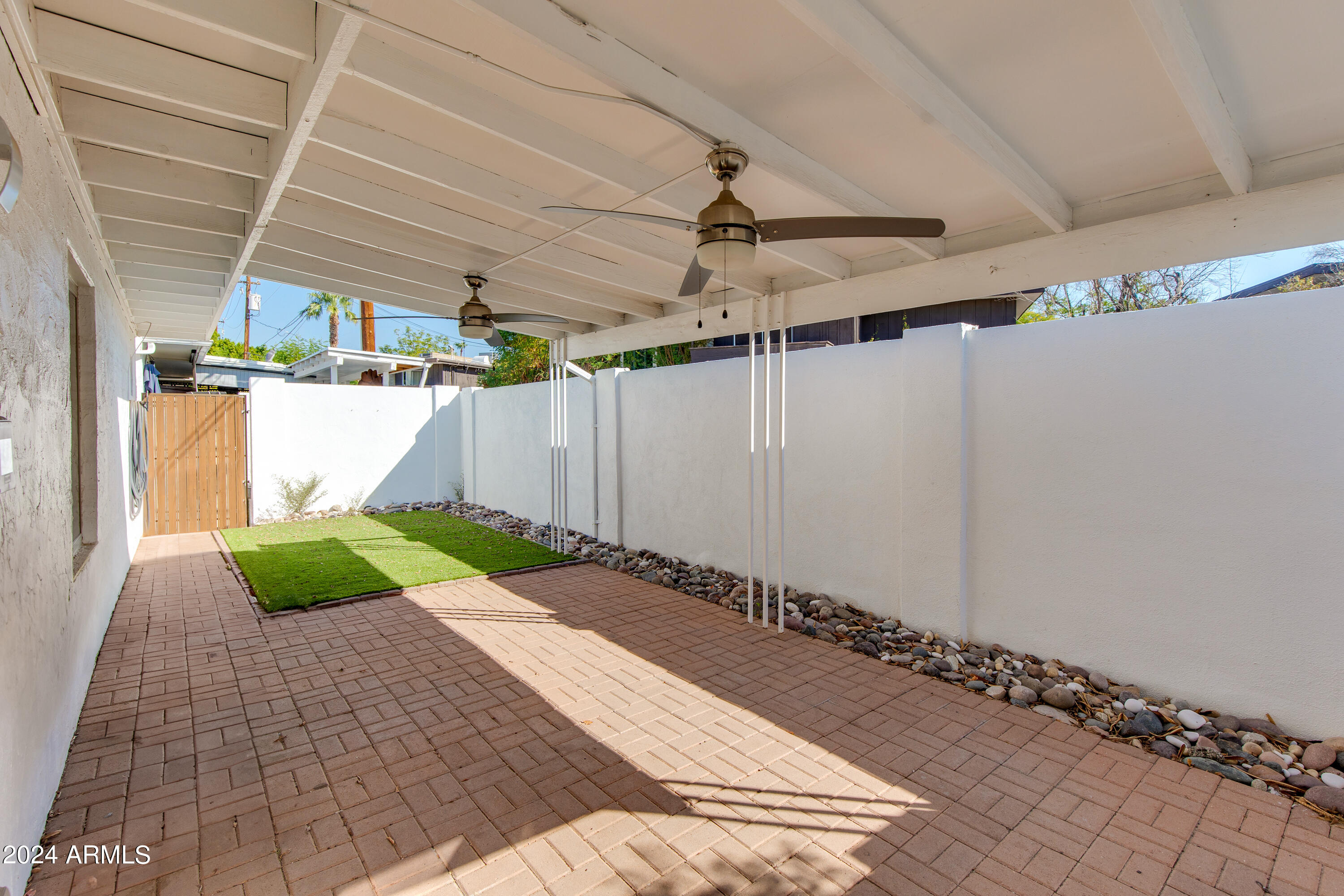 5333 N Las Casitas Place Property Photo 12