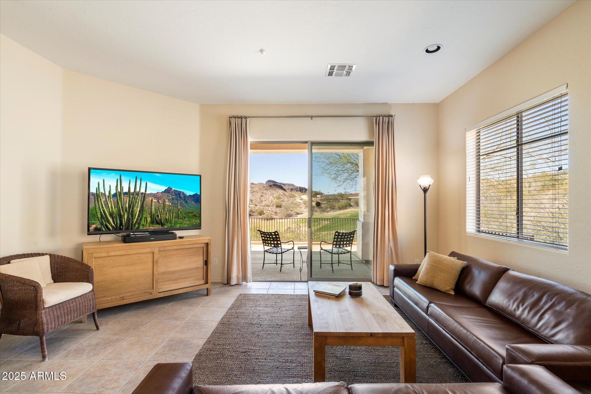 14927 E Desert Willow Drive Property Photo 10