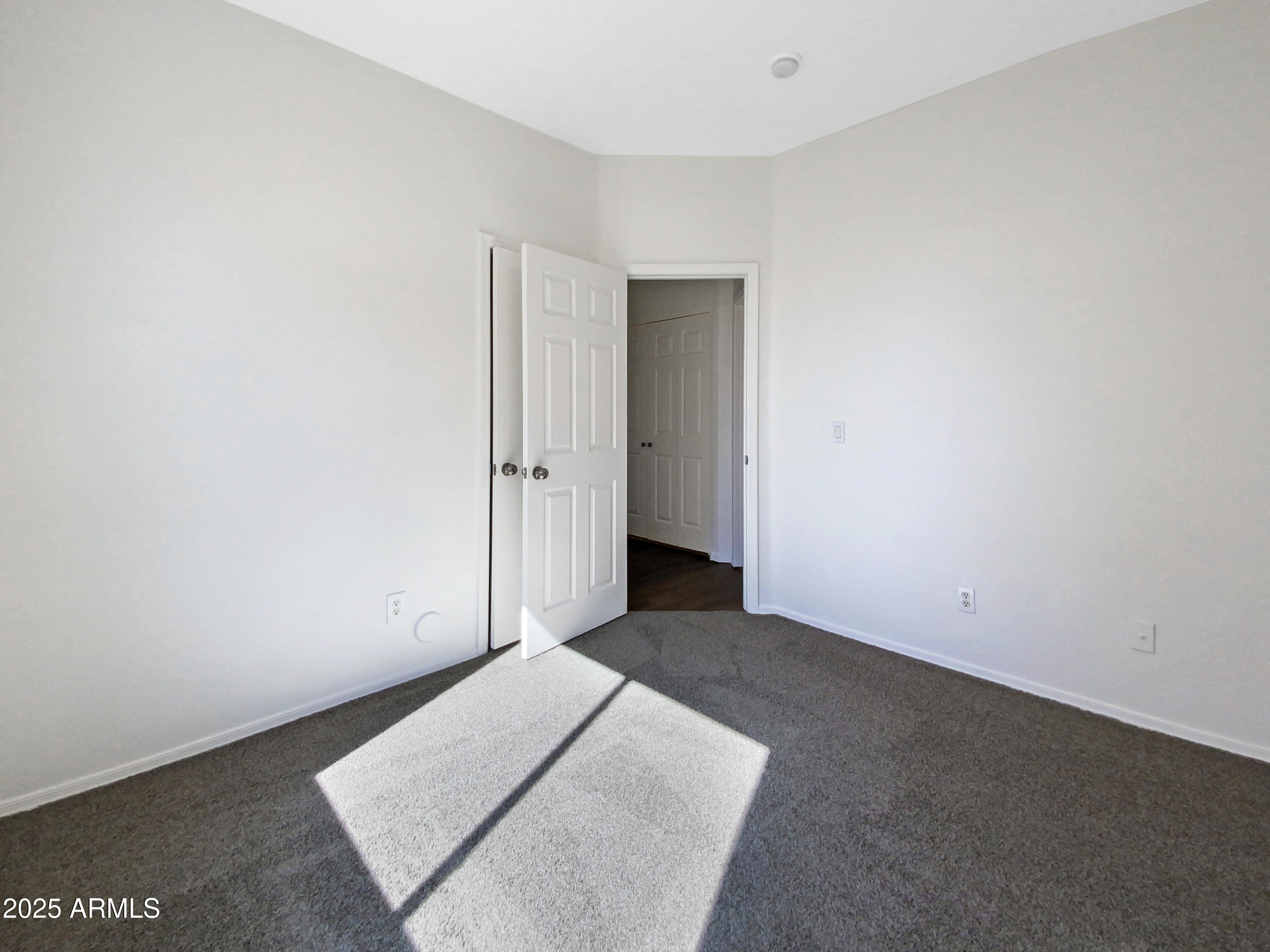 1131 E Catino Street Property Photo 12