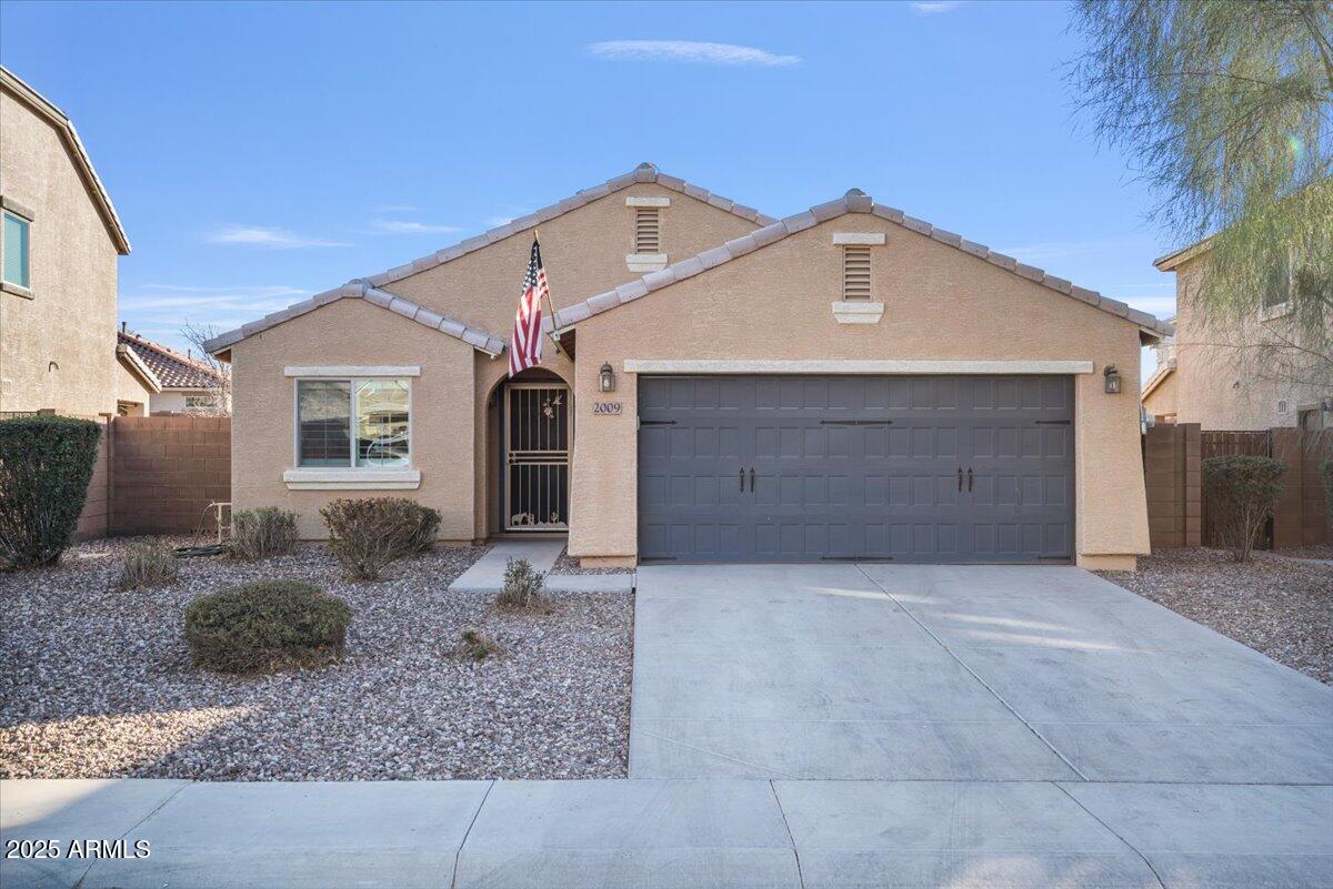 2009 E Lindrick Drive Property Photo 1