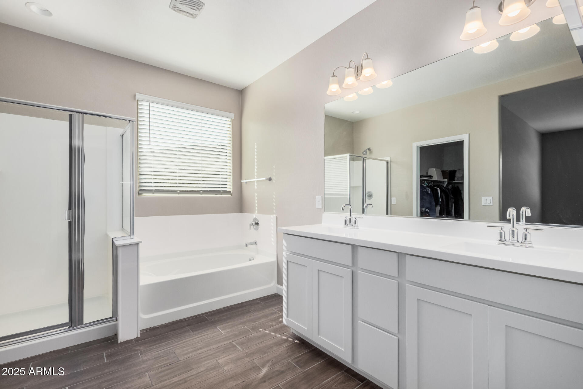 30838 W Avalon Court Property Photo 12
