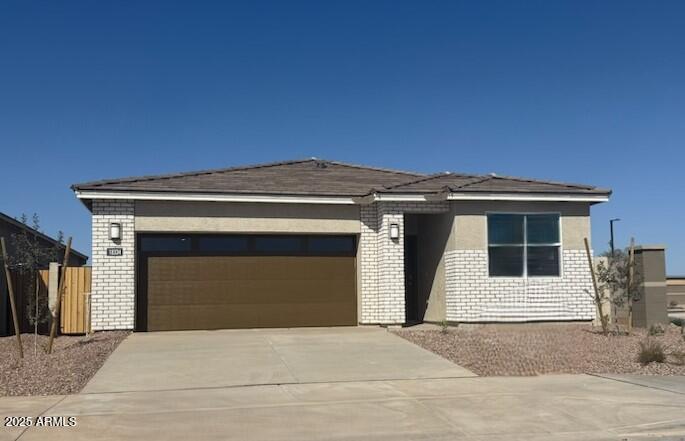 18334 W Desert Hollow Drive Property Photo 1