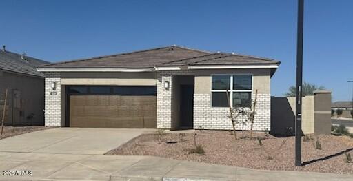 18334 W Desert Hollow Drive Property Photo 2