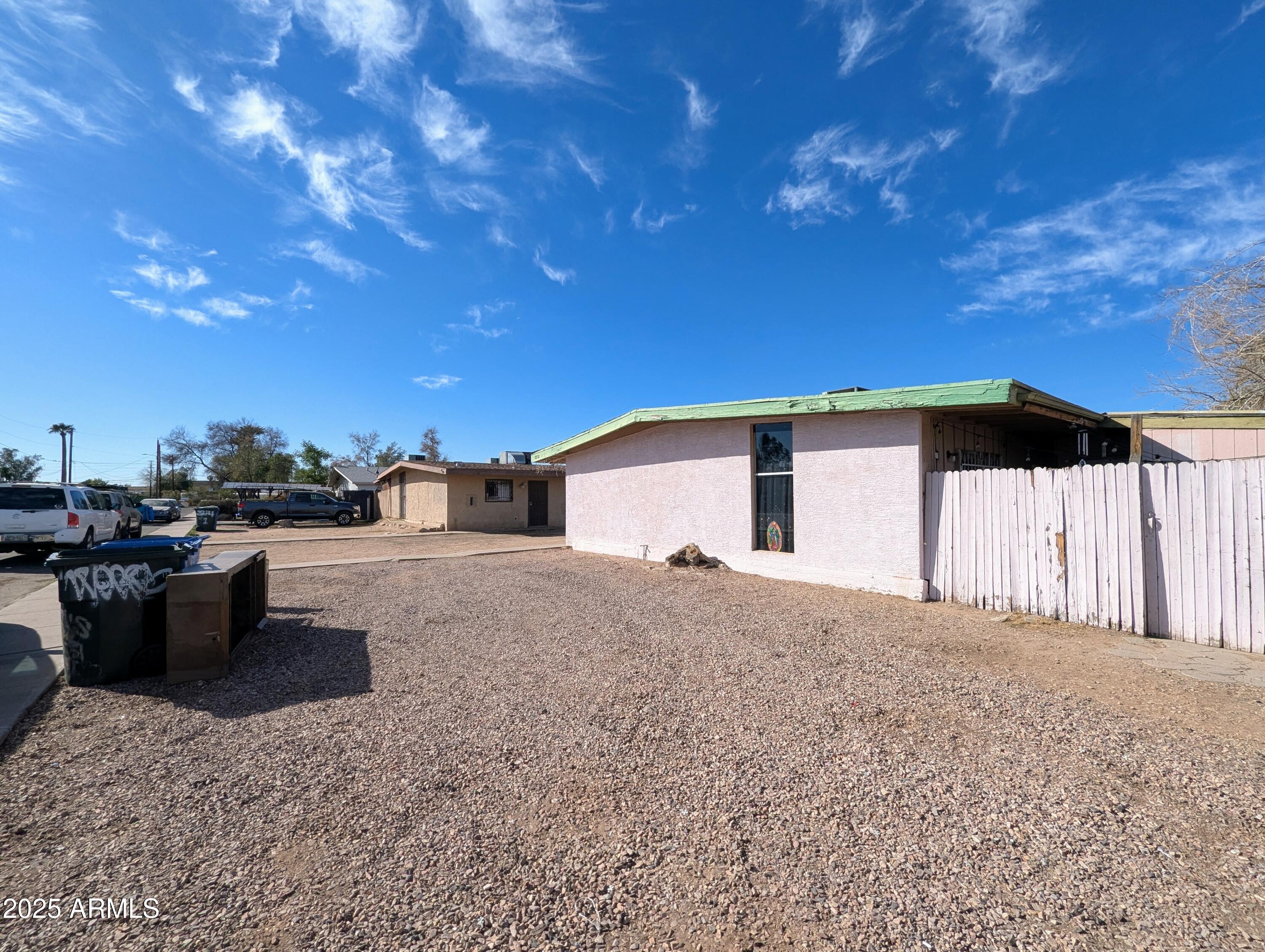 2210 W Heatherbrae Drive Property Photo