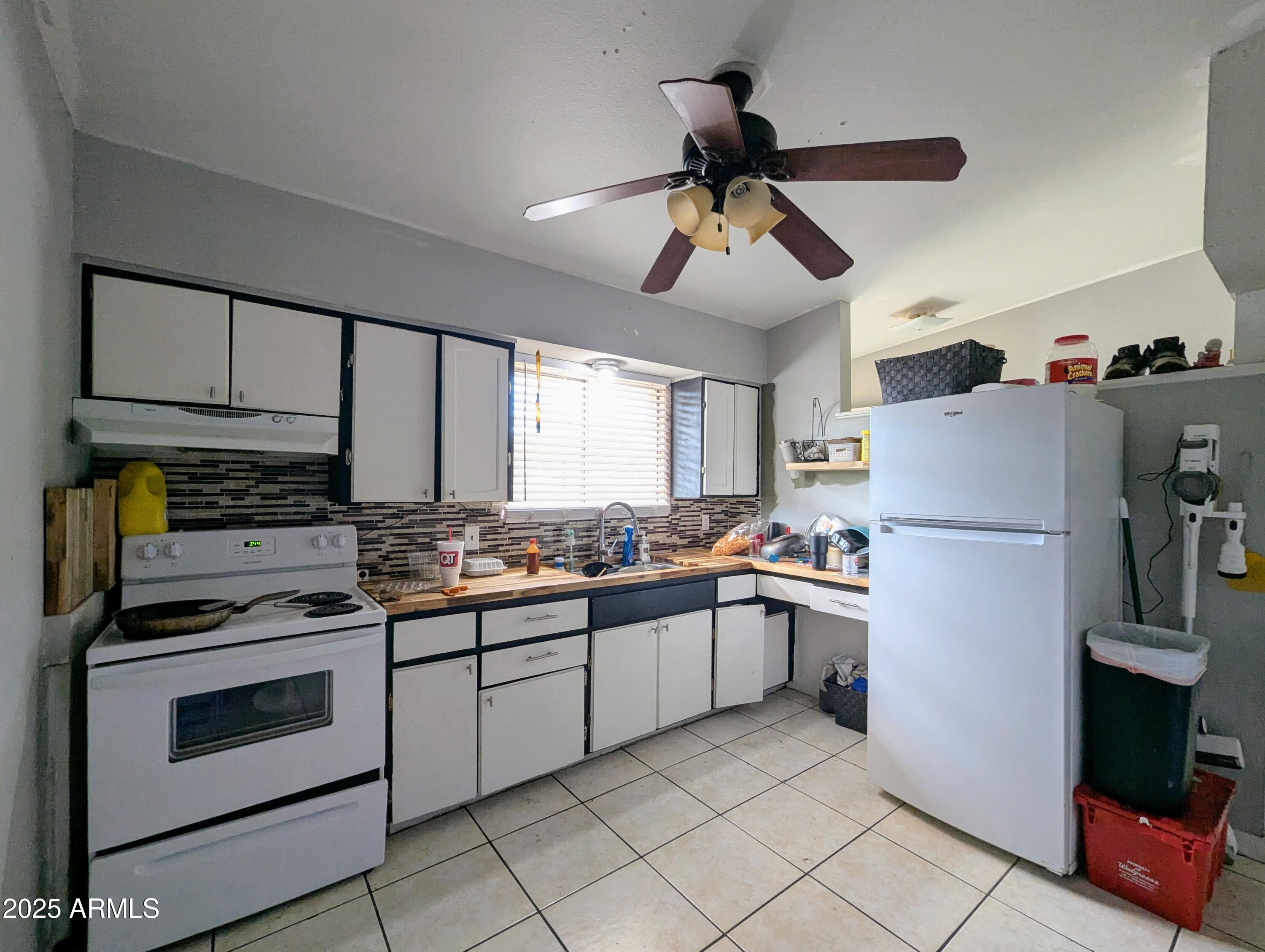 2210 W Heatherbrae Drive Property Photo 25