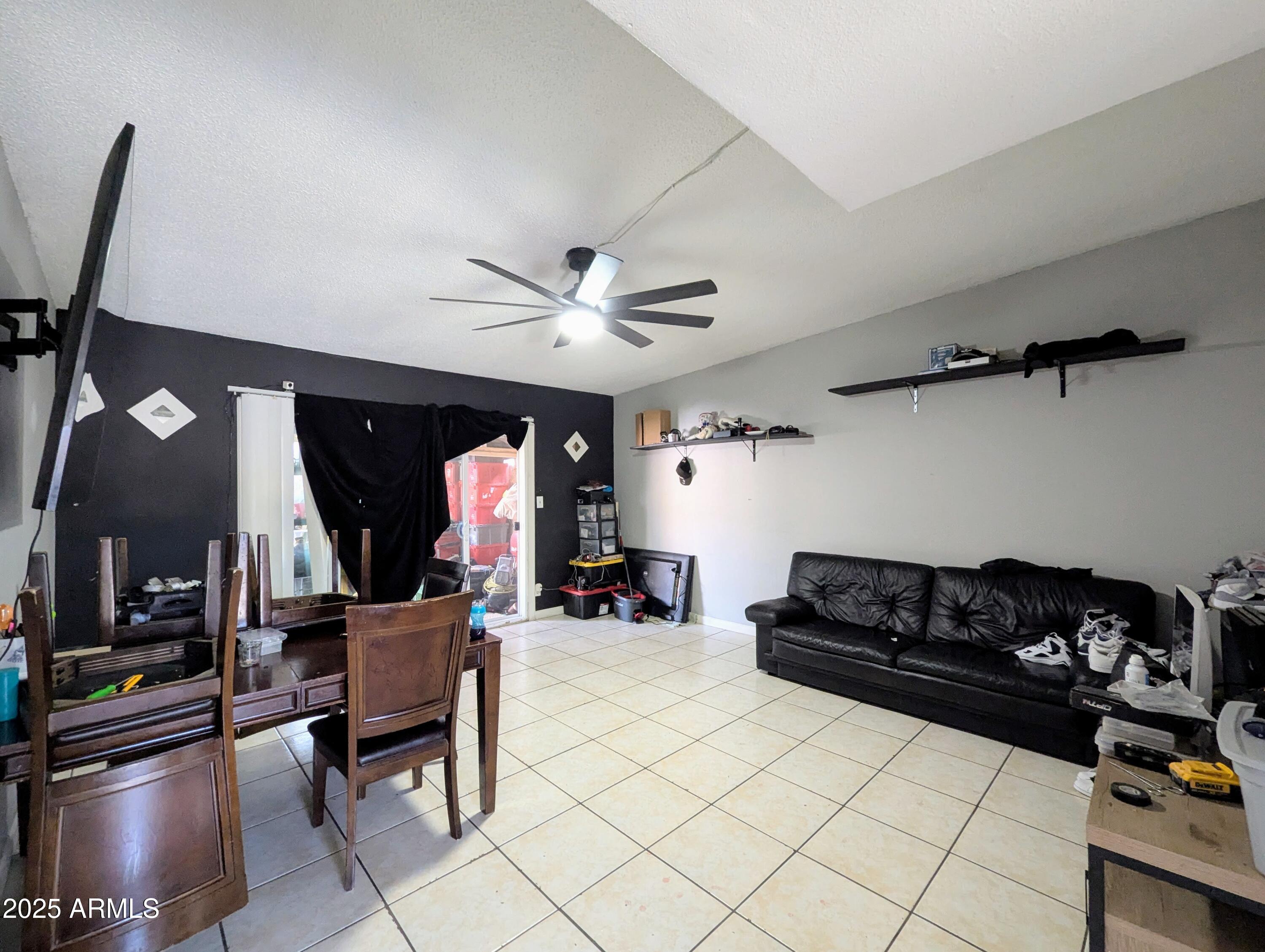 2210 W Heatherbrae Drive Property Photo 28