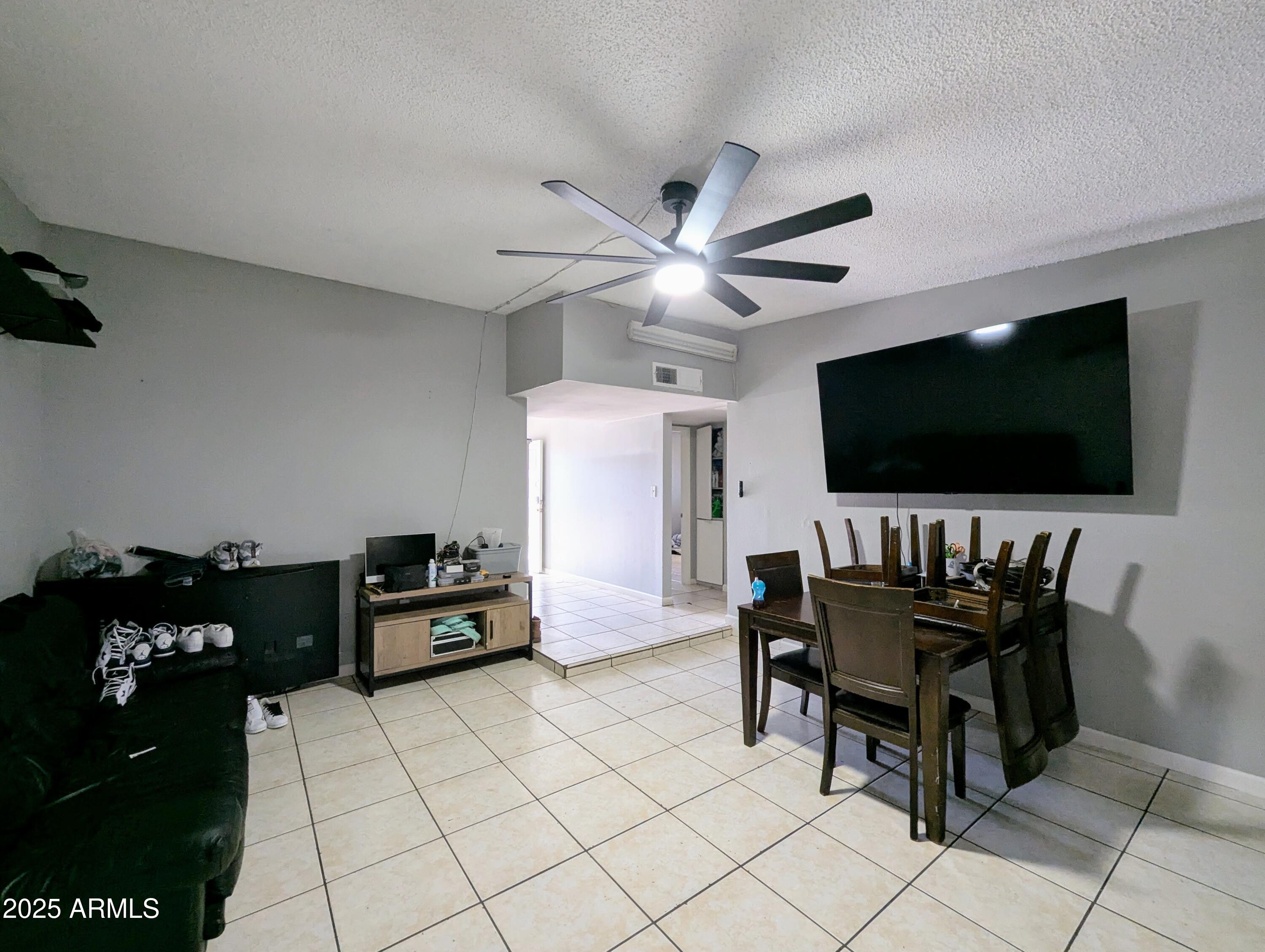 2210 W Heatherbrae Drive Property Photo 30