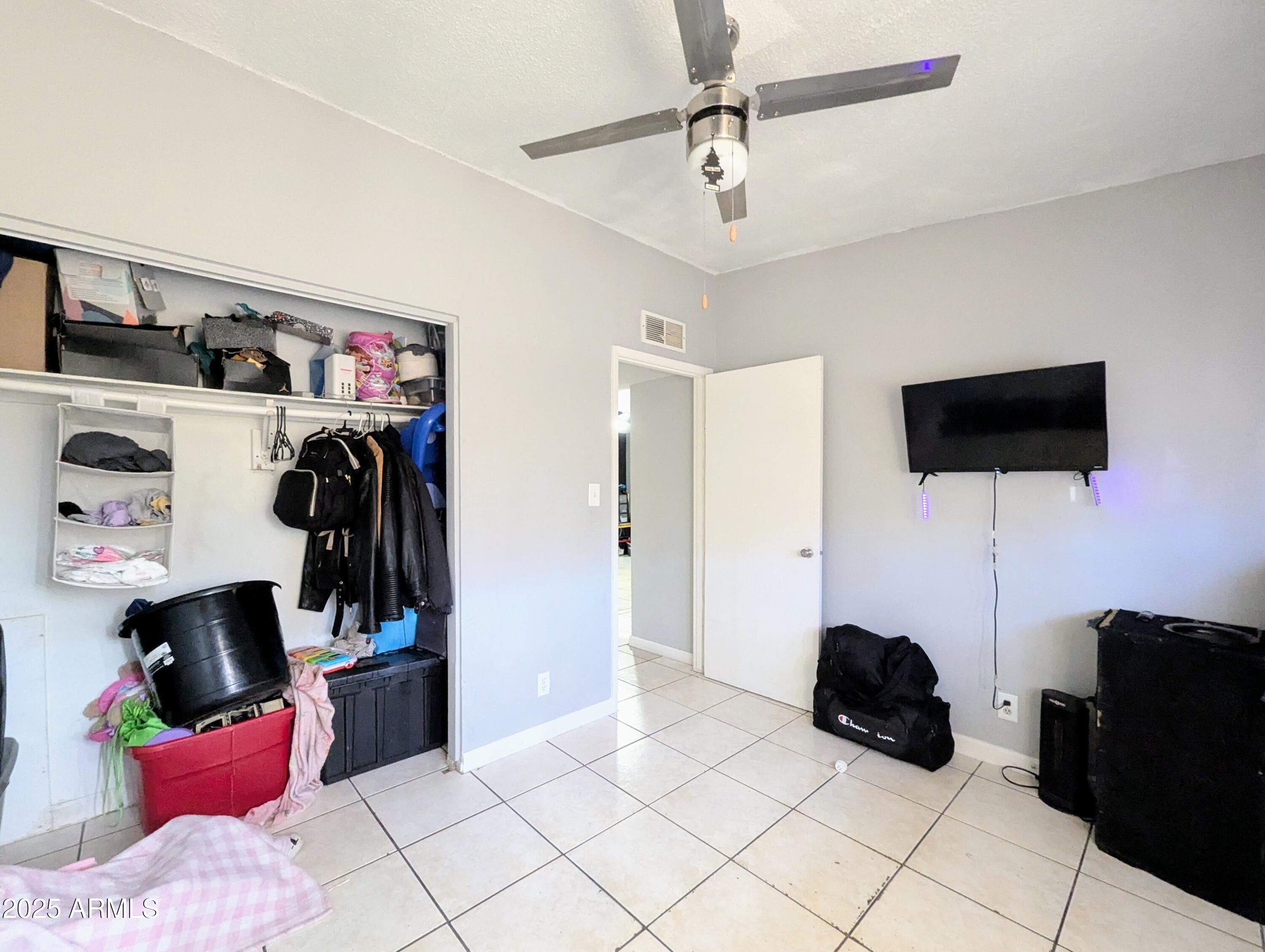 2210 W Heatherbrae Drive Property Photo 35