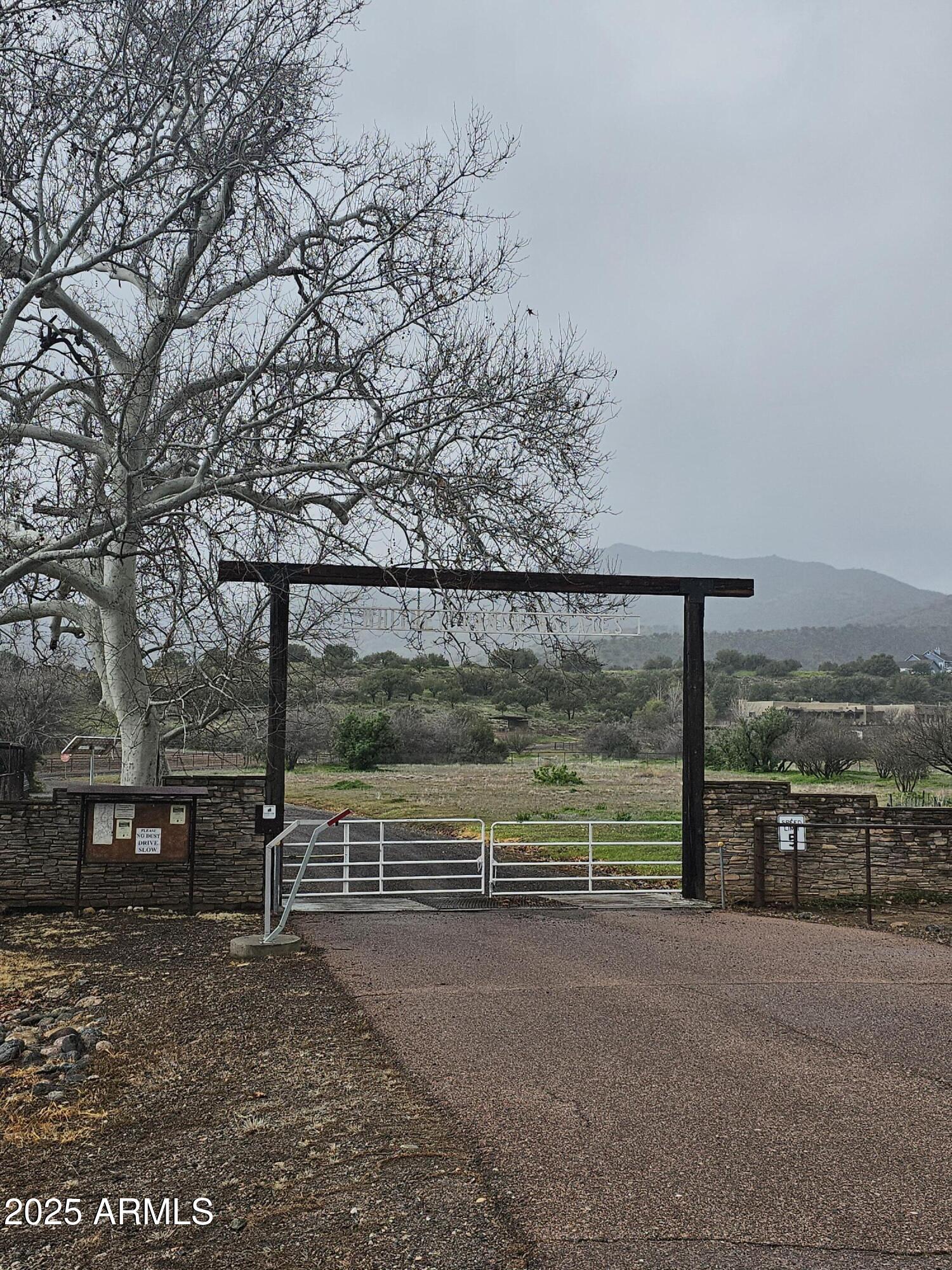 27774 E MOUNT ORD Drive