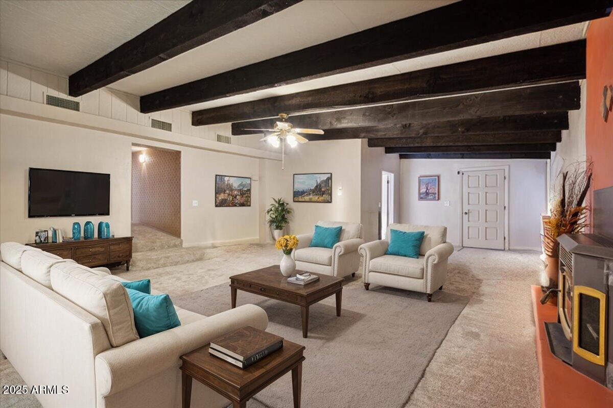 536 S Church Avenue Property Photo
