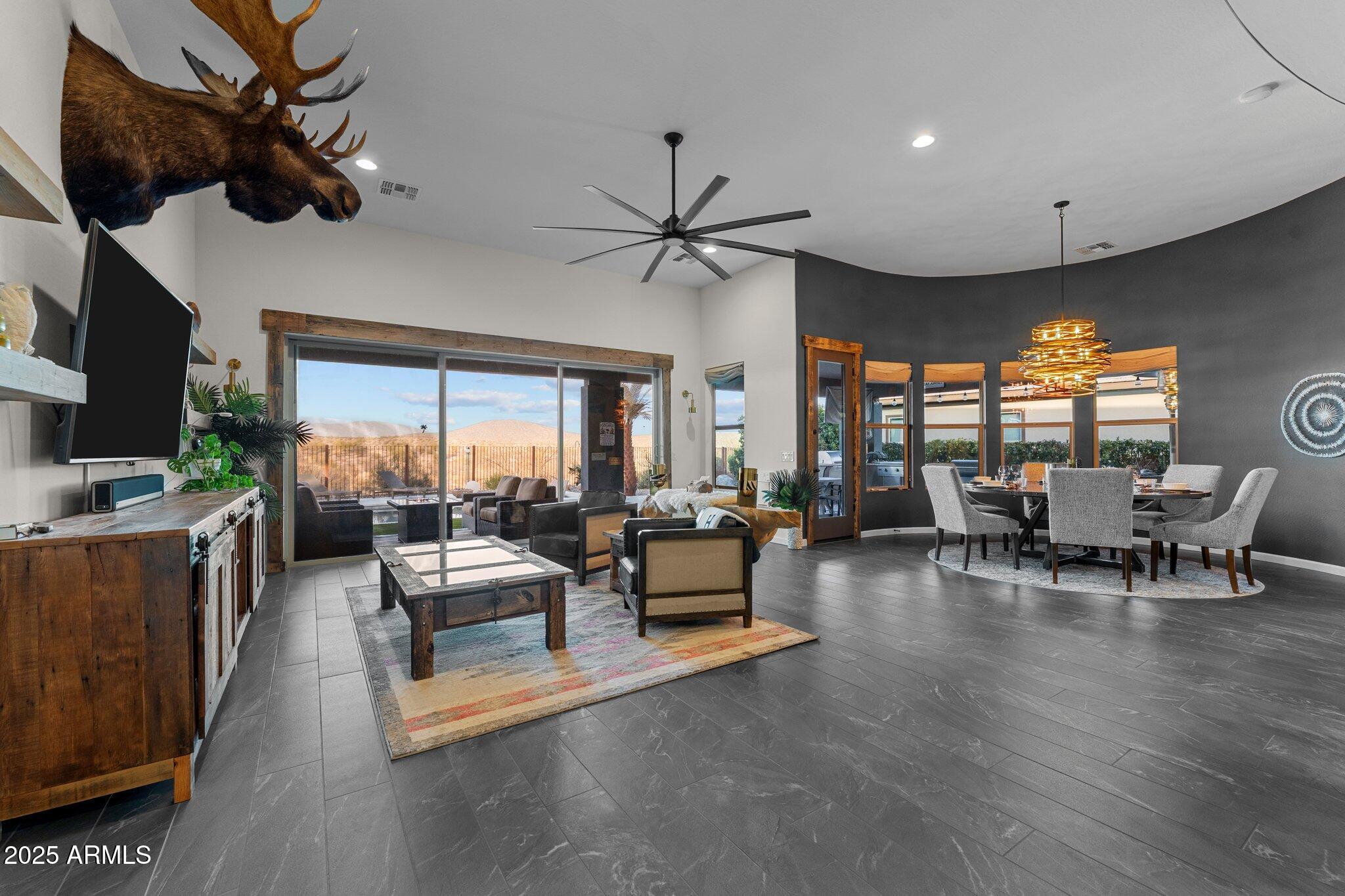 3254 Buckaroo Court Property Photo 17