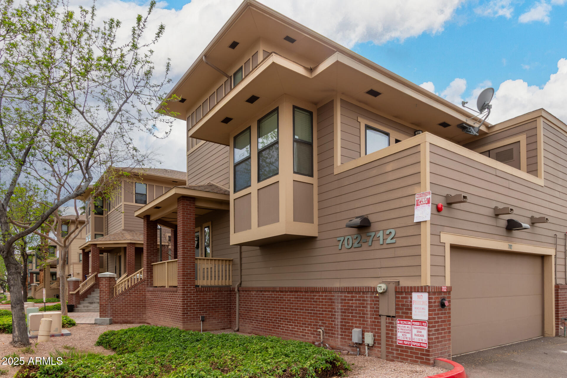 702 S Beck Avenue Property Photo 1