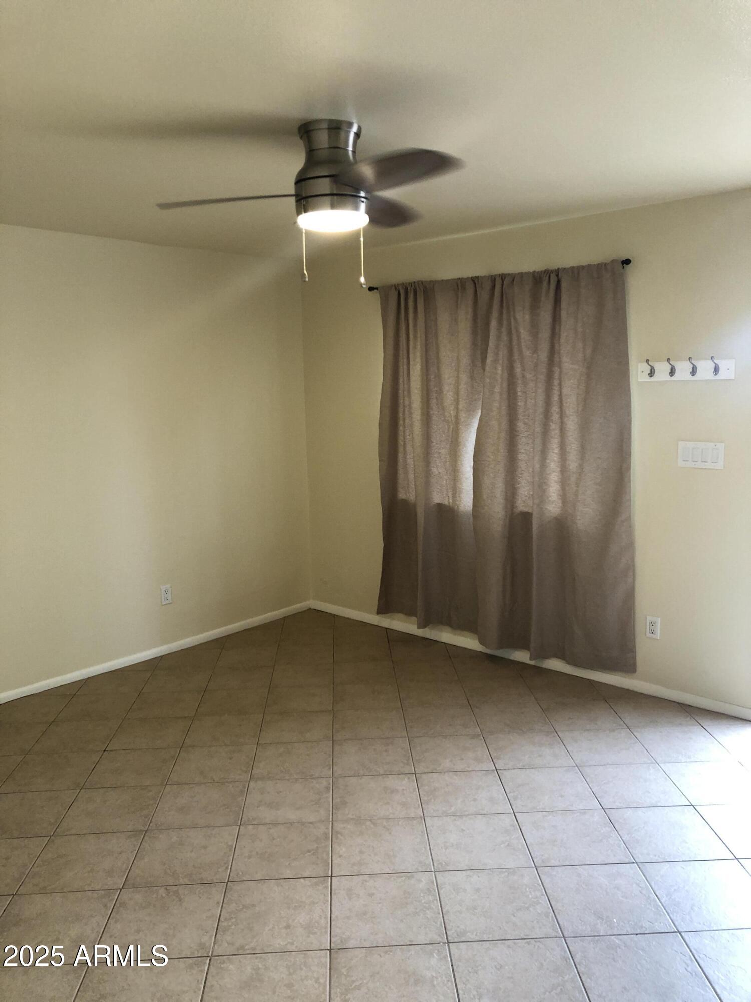 1320-1312 W 5th Street Property Photo 43