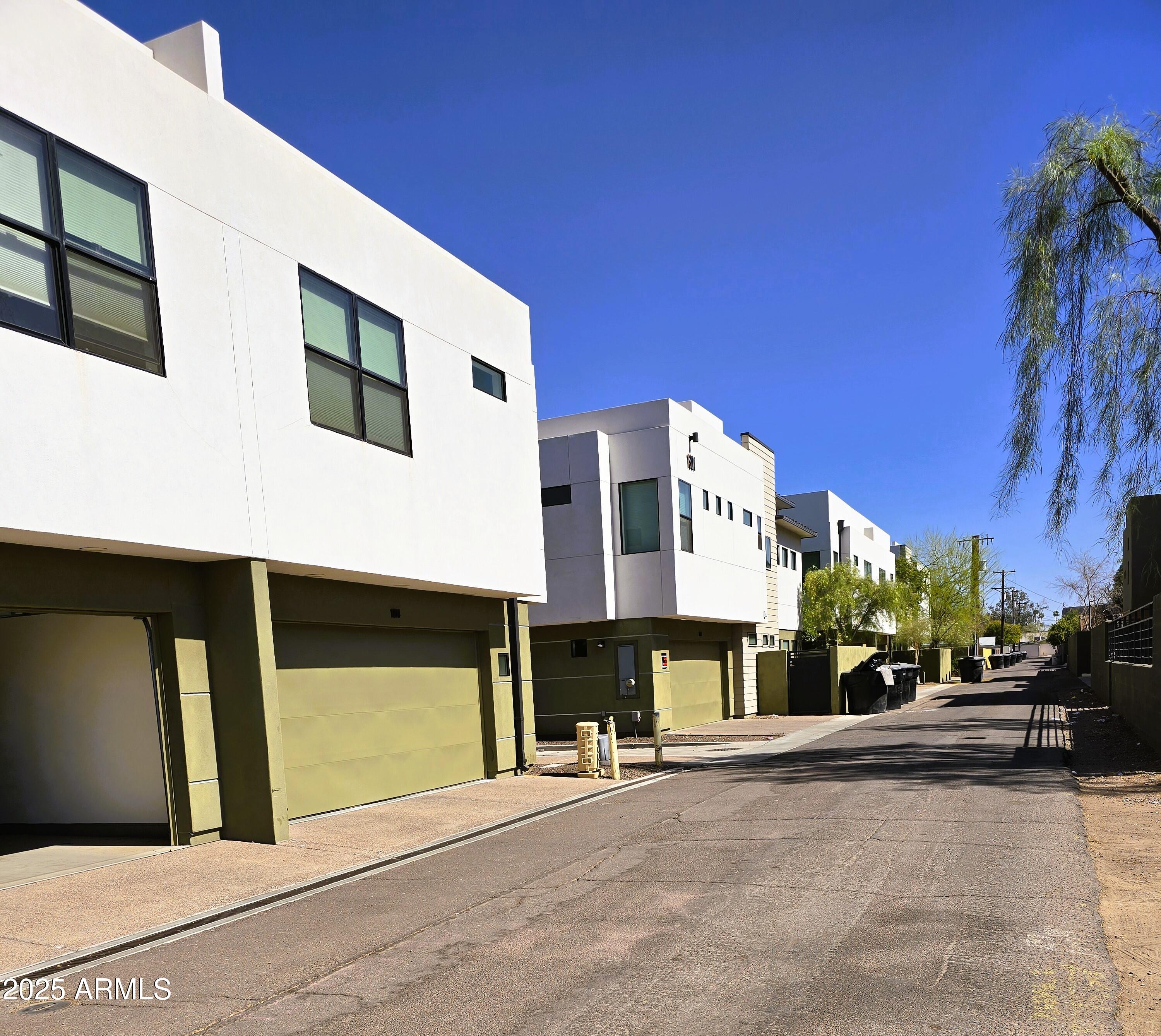 1320-1312 W 5th Street Property Photo 47
