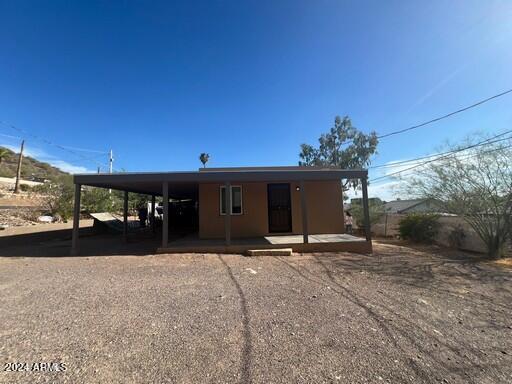 1402 W Mercer Lane Property Photo 1