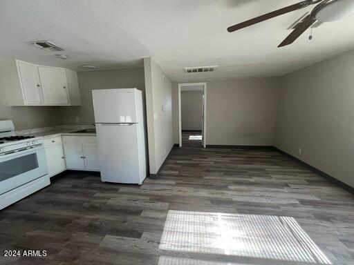 1402 W Mercer Lane Property Photo 3