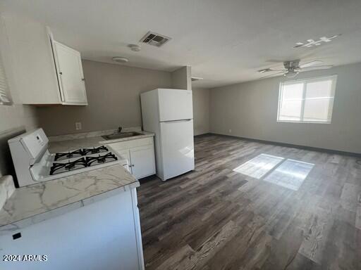 1402 W Mercer Lane Property Photo 5